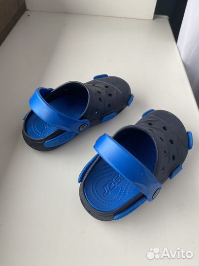 Сандали детские