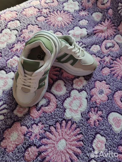 Кроссовки детские для мальчика 24