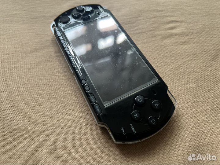 Sony PSP 3008 прошитая 64/32гб,куча игр