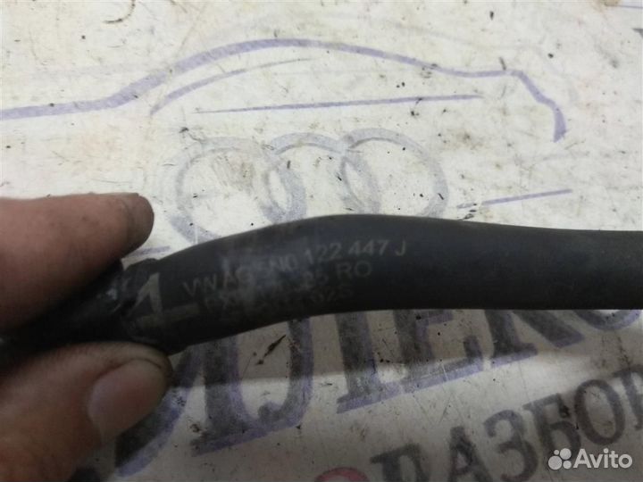 Шланг системы охлаждения VW Tiguan 2007-2011