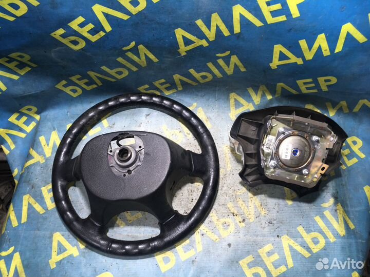 Кожаный руль Geely MK