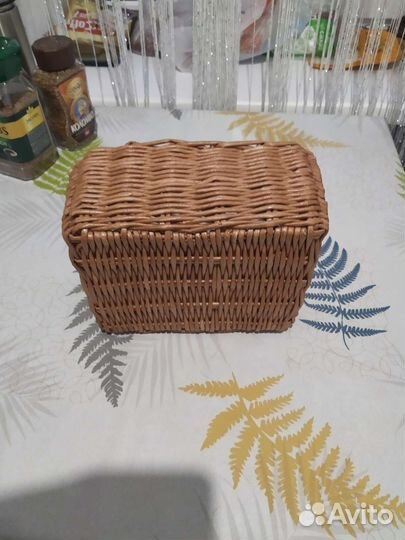 Коробка плетеная