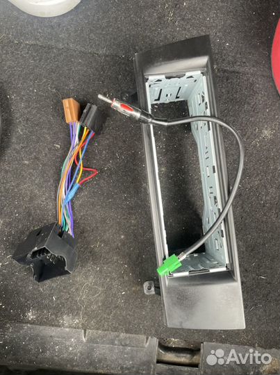 Комплект для не штатной магнитолы BMW E87