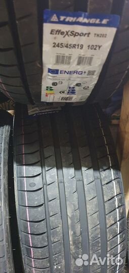 Triangle EffeXSport TH202 245/45 R19 101Y
