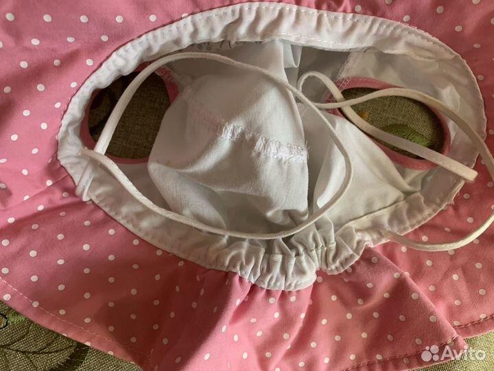 Продаю детские шапочки и панамы. 4 предмета