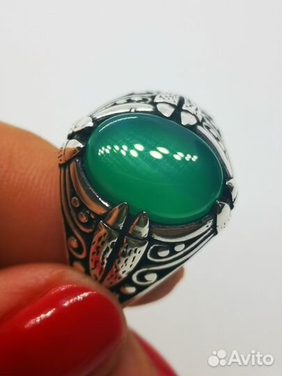Печатка мужская серебро с зеленым камнем