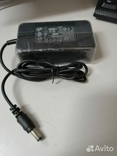 Блок питания адаптер 12v 2a