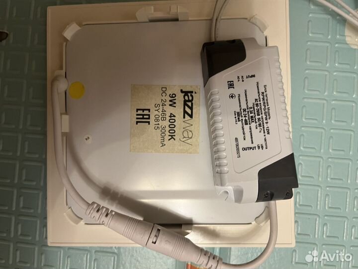 Светильник встраиваемый