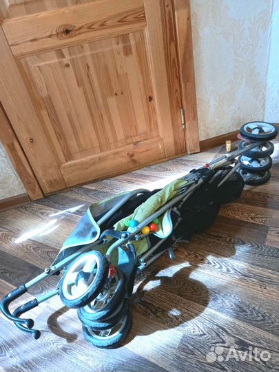 Коляска трость