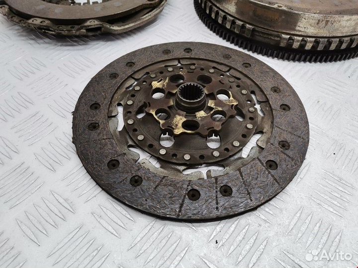 Маховик (демпфер сцепления) для Renault Scenic 2