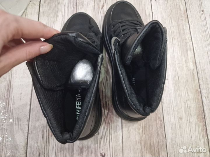 Ботинки-кеды осень 36.41