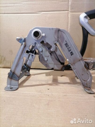 Рычаг стояночного тормоза Opel Antara