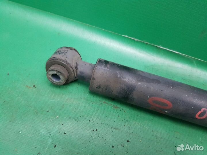 Амортизатор задний правый Mercedes-Benz E W211