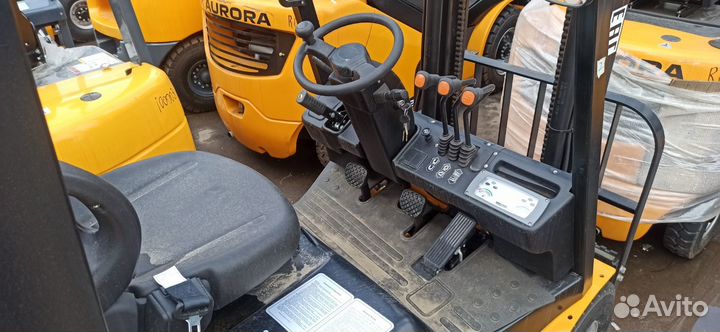 Вилочный погрузчик Aurora Forklift FD15T, 2023