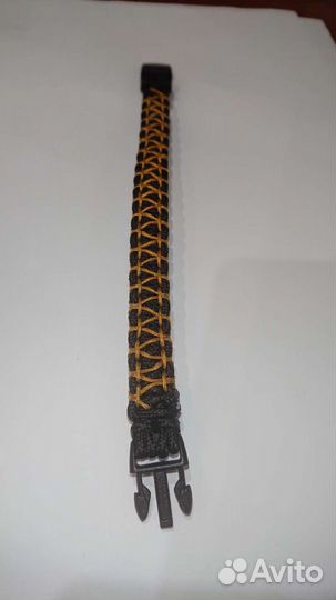 Браслет из паракорда