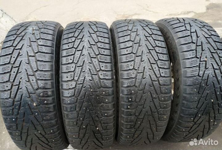 Nokian Tyres Hakkapeliitta 7 235/65 R17 99W