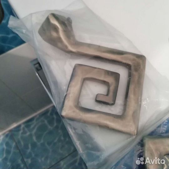 Наконечники для карниза