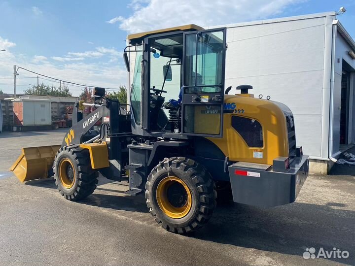 Фронтальный погрузчик XCMG LW180FV, 2023