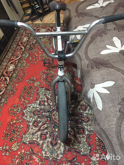 Трюковой велосипед бмх