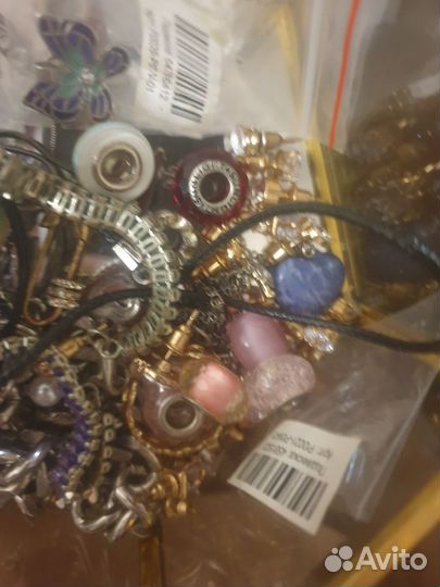 Бижутерия набором