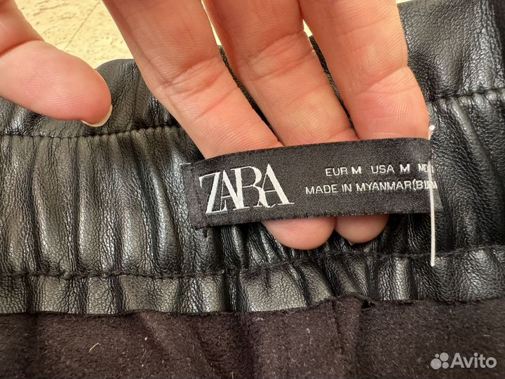 Кожаные брюки zara