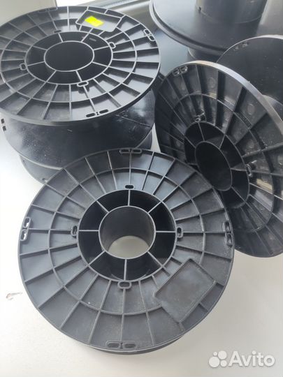 Катушка для намотки пластика