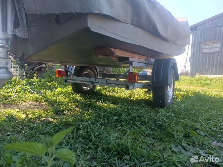 Лодка Днепр + моторы