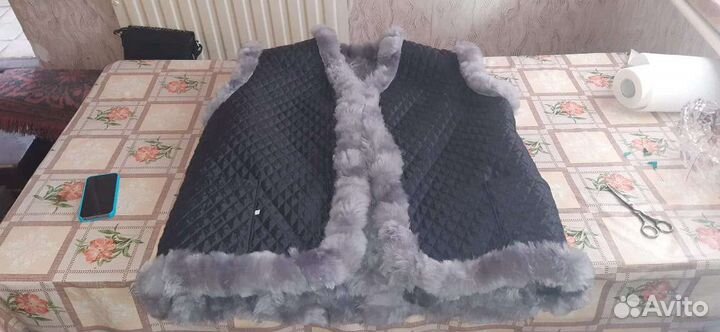 Жилетки меховые(мутон)