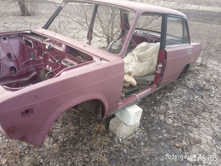 В России найден новый ВАЗ-2107 без пробега и в заводских чехлах