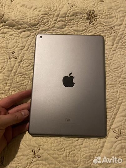 iPad 5 32gb+Коробка,документы