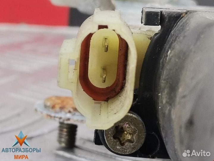 Стеклоподъемник передний левый Hyundai Terracan