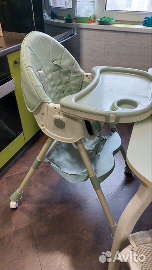 Стульчик для кормления