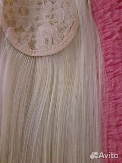 Хвост блонд на заколке и ленте