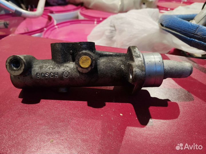 Тормозной цилиндр на Ивеко Дейли 50с15