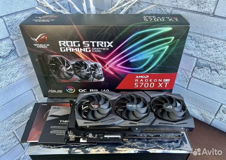 Видеокарта Asus rog strix RX 5700xt