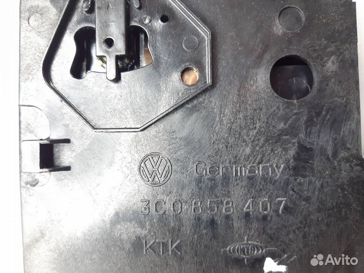 Бардачок центральный Volkswagen Passat Cc 2.0 TDI