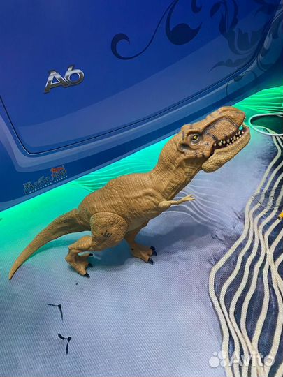 Динозавр t-rex игрушка