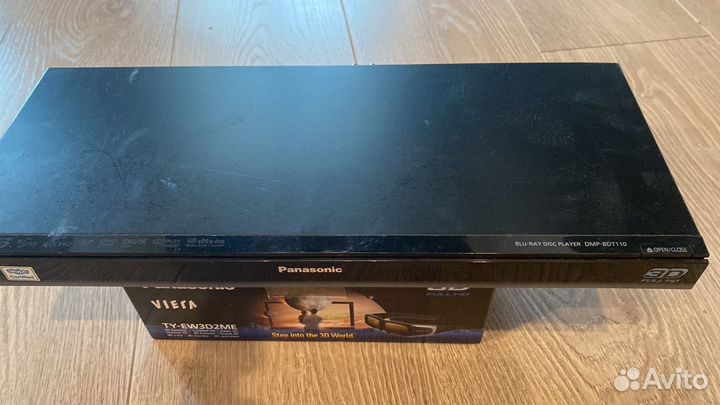 Blu-ray-плеер Panasonic с 3D очками и дисками