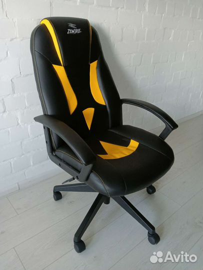 Игровое кресло zombie