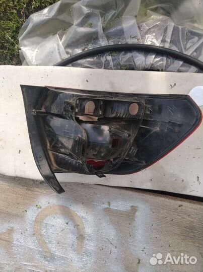 Задний. Фонарь volzwagen Polo Sedan