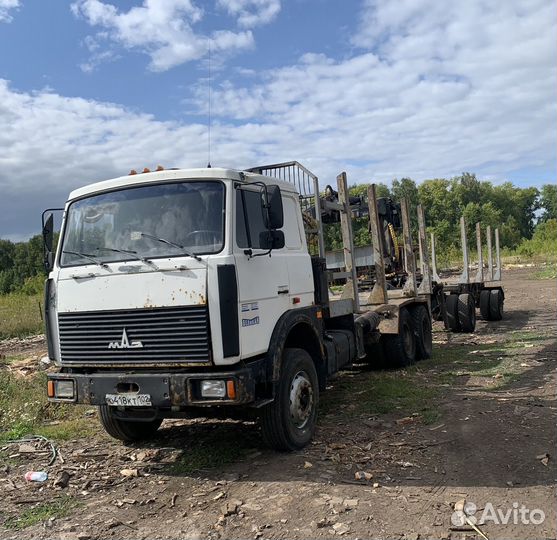 МАЗ 6303А8-328 с КМУ, 2012