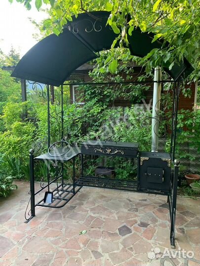 Кованные мангалы с крышей