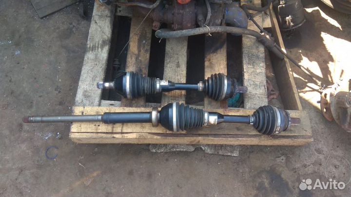 Привод передний правый Вольво хс90 2.5Т (210 л.с)