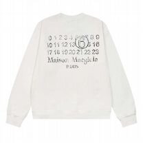 Свитшот белый футер Marg**la, 48