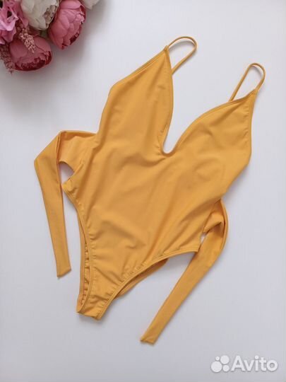 Купальник женский слитный новый na-kd