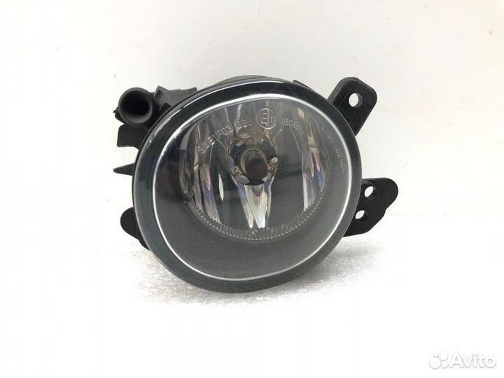 Фара противотуманная передняя левая Mercedes-Benz