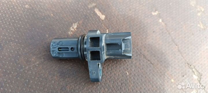 Датчик положения коленвала Митсубиси Лансер 10 1.5