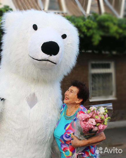 Белый мишка Поздравление (аниматор)