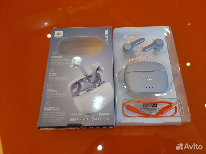 JBL T 215 TWS беспроводные наушники оригинал