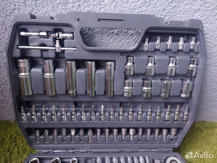 Набор инструментов Kraft 108